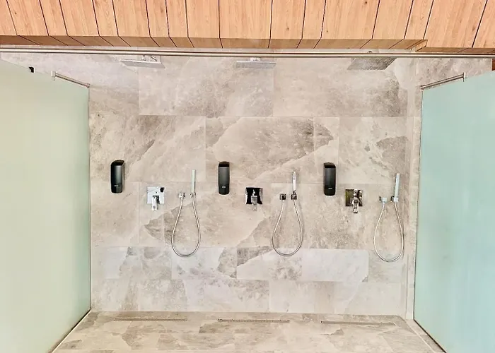 Ella Odyssey Năvodari