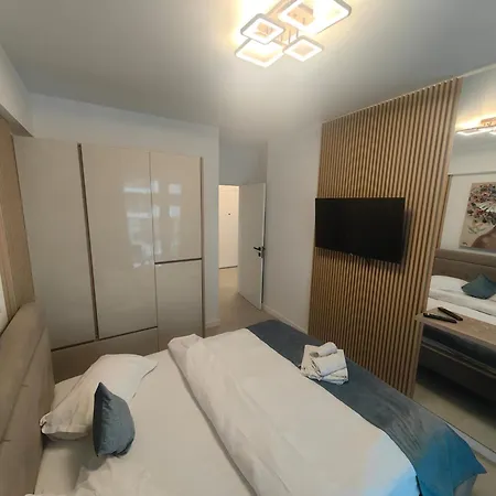 Ella Odyssey Apartment